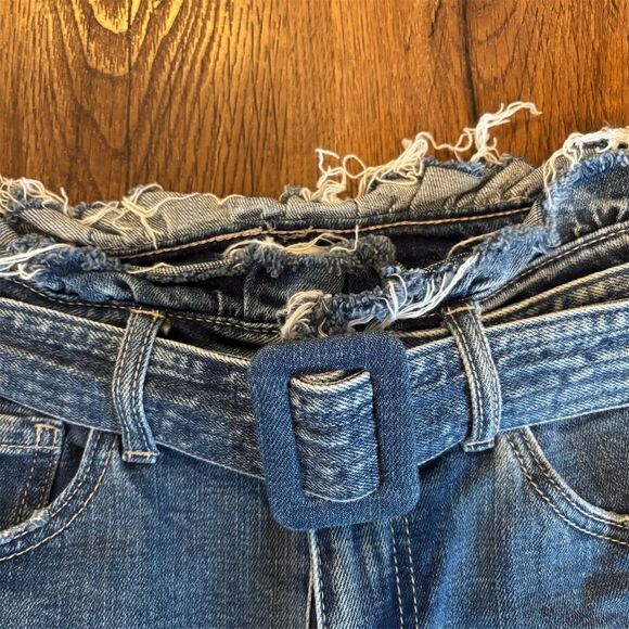 KanCan Women's High Rise Paperbag Denim Shorts Blue Size 7 Casual - Picture 3 of 12